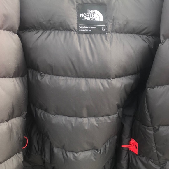 North Face Puffer Ski Jacket - Picture 2 of 3